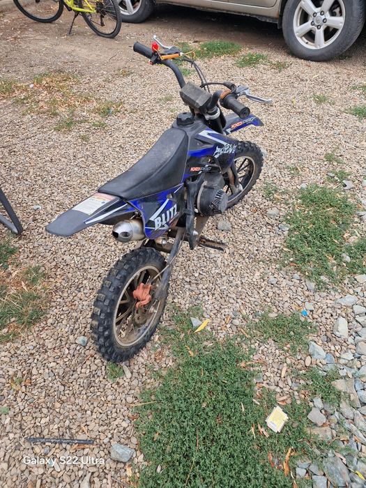 Motocicletă 49 cc