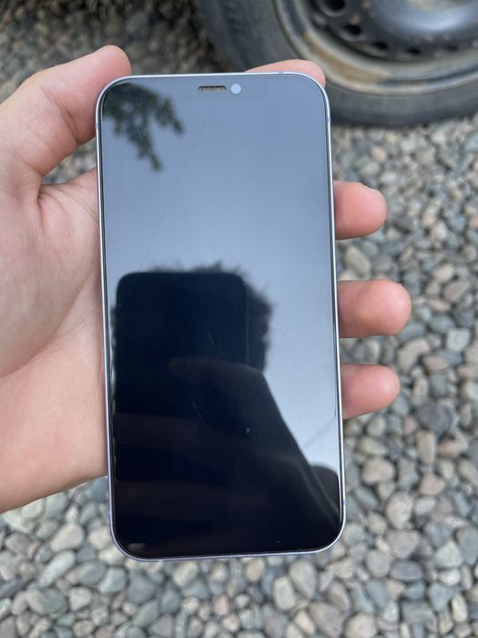 Продам iphone 12