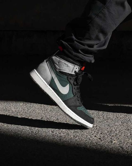 Air Jordan 1 Retro High Element Gore-Tex 'Black Particle Grey 44ти номер