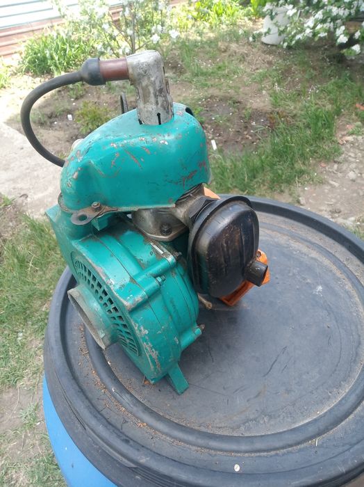 Продам бензопилу Дружба Электрон