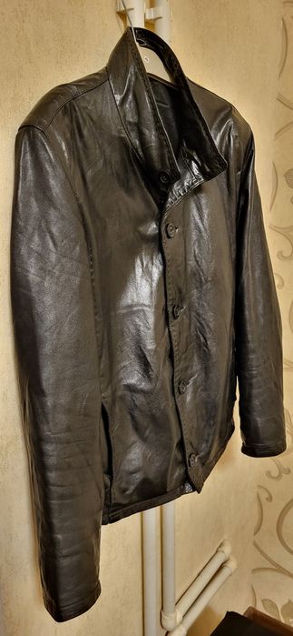 Кожаный куртка Итальянский бренд.