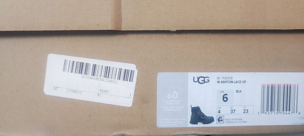 Дамски боти UGG Ashton