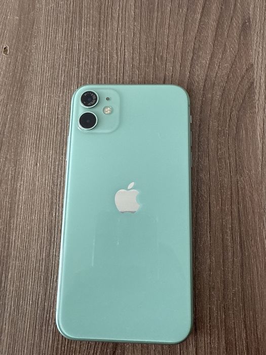 iPhone 11 коробка нету