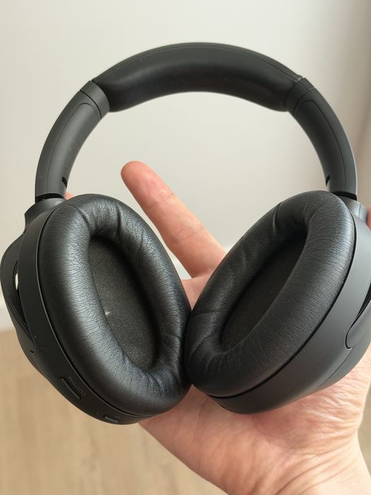 Наушники Sony WH1000XM4