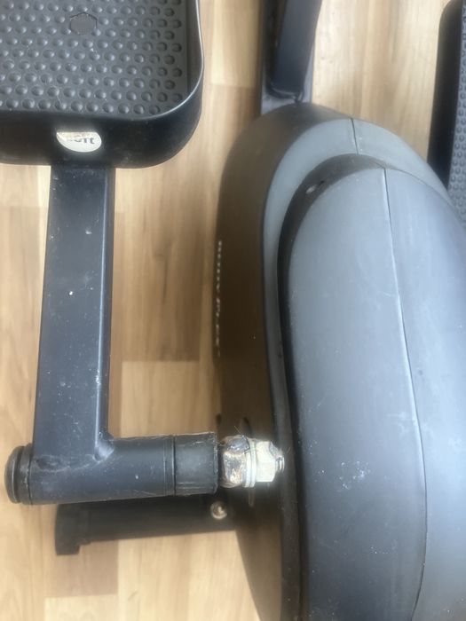 Продавам кростренажор