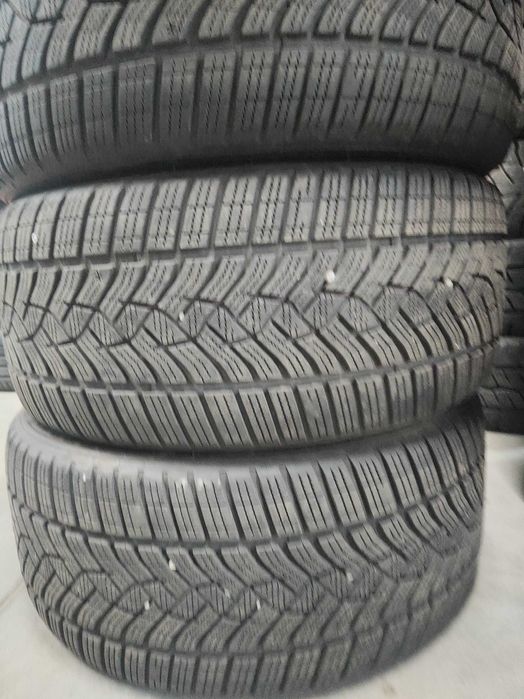 4бр.зимни гуми 245/45/18 Goodyear