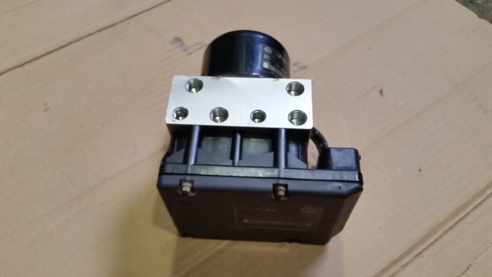 Гума врата дясна казанче задна греда  Голф 4 1.9 ТДИ