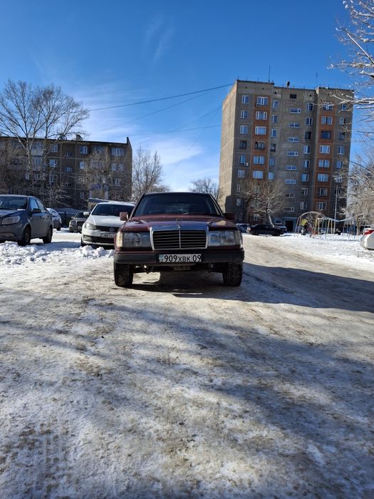 Мерседес Benz . Простой