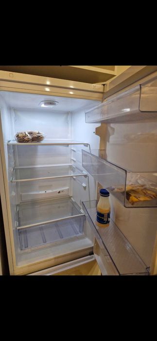 Продам холодильник Beko