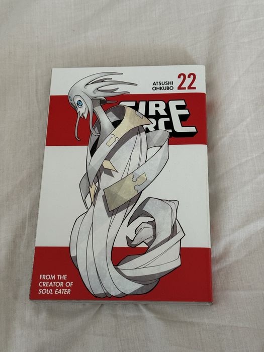 Solo leveling,Fire Force,The Promised Neverland,Beastars манга/книги