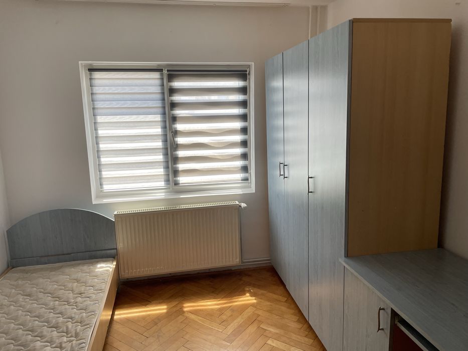 Apartament cu 3 camere decomandat de inchiriat ,Zona Iulius Mall pe strada Dunarii