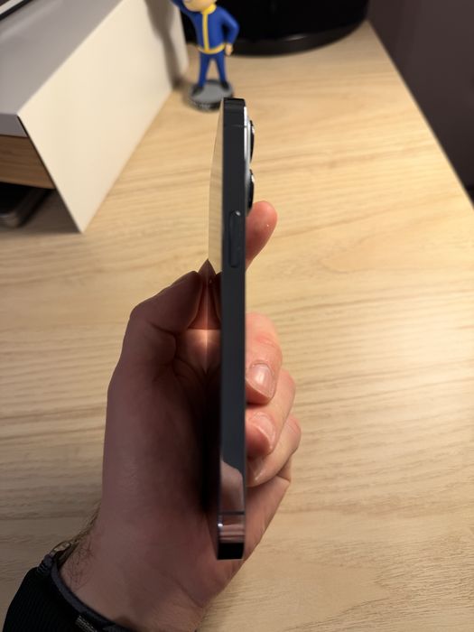 iPhone 13 Pro 128 GB 84% baterie