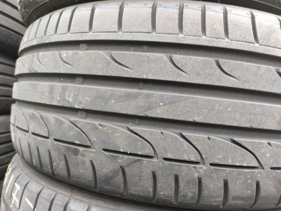 4бр Летни гуми 215 40 17 - Bridgestone