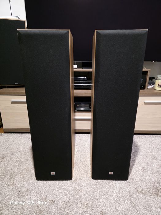 Boxe podea pasive JBL E60