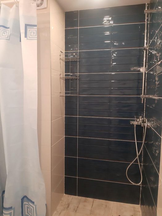 Дава се под наем Двустаен апартамент в Варна, Център - 70 кв.м за 598.23 € - Снимка #7