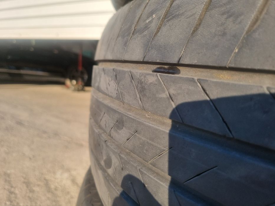 Bridgestone Alenza 235 55 19