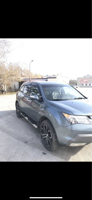 Продам машину Акура