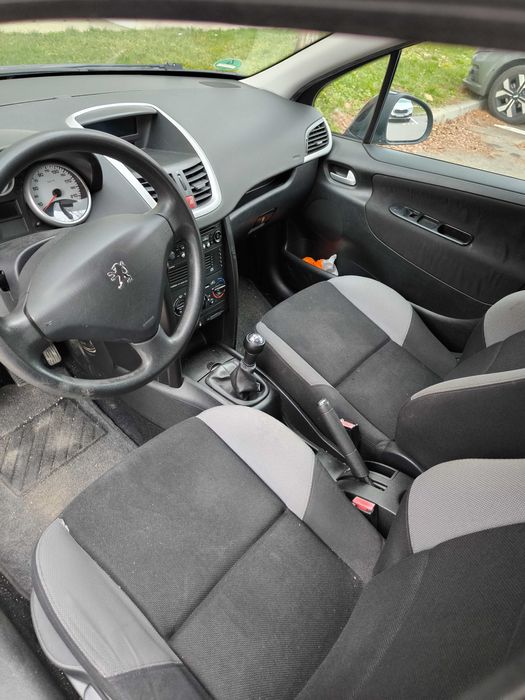 Peugeot 207 1.4 Benzina