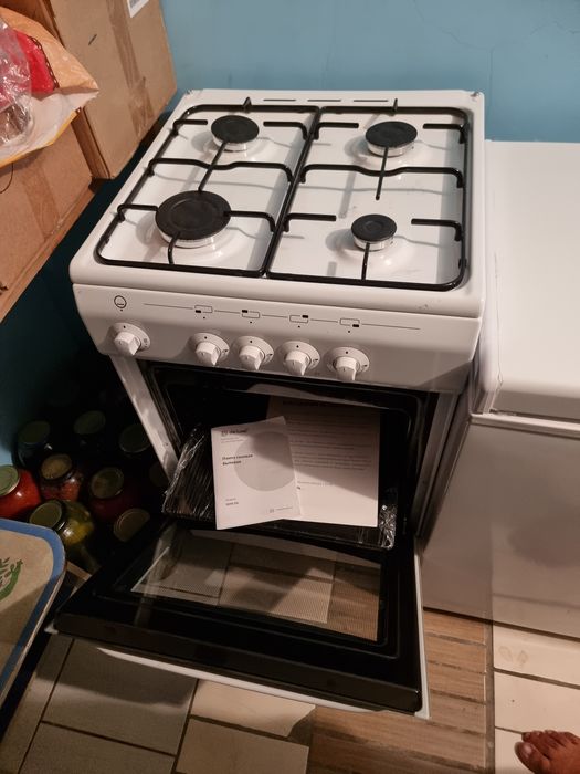 Газовая плита De Luxe