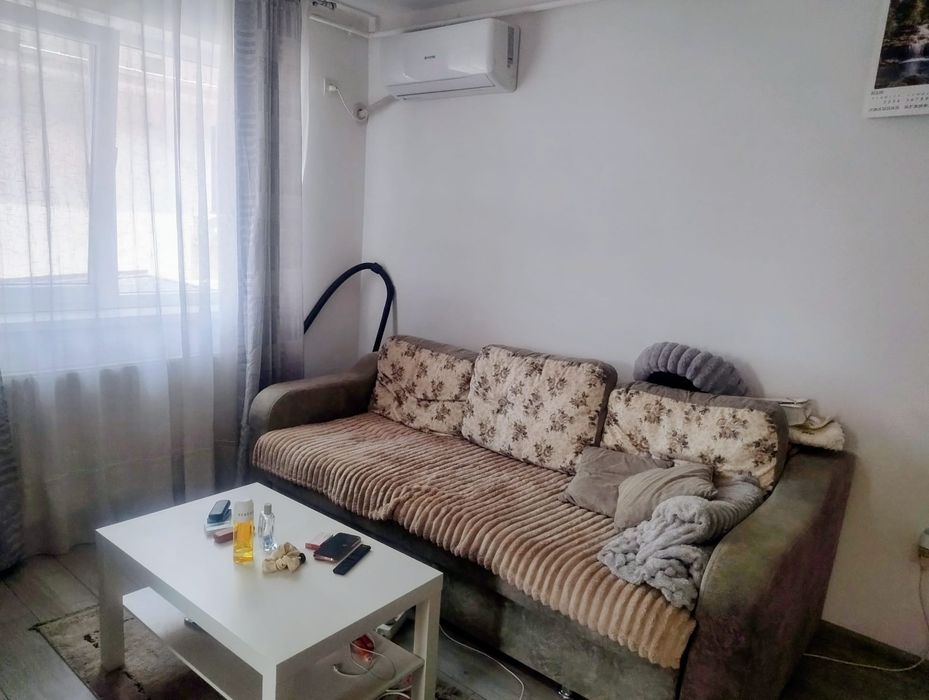 Închiriez apartament 2 camere