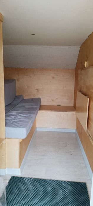 Прицеп домик на колёсах