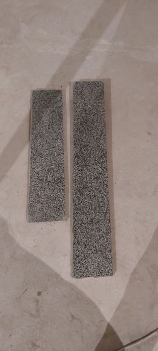 Падаконики кирамагронит