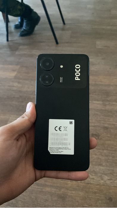 Продам телефон поко с65 в хорошем сост 8/256