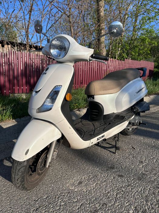 Scuter de vanzare