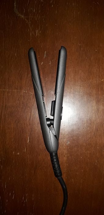 Мини-утюжёк Scarlett