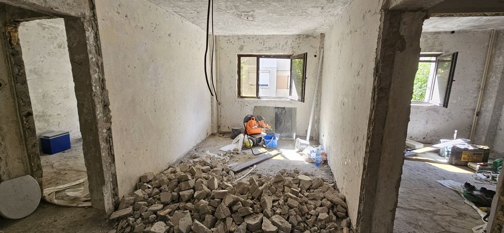 Pregătim apartamente pentru decopertat demolat  raschetat