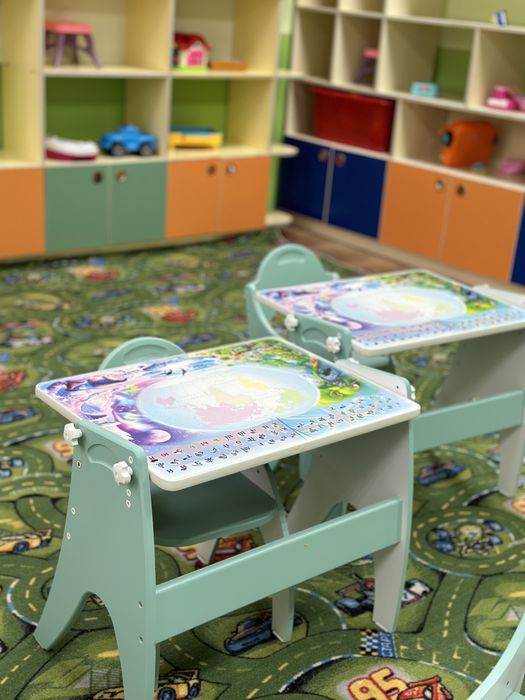 Продам детский стол со стульчиком