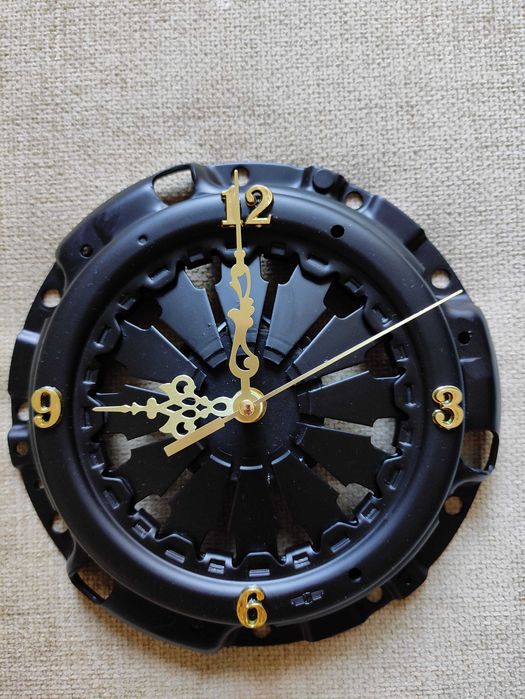 Стенни часовници