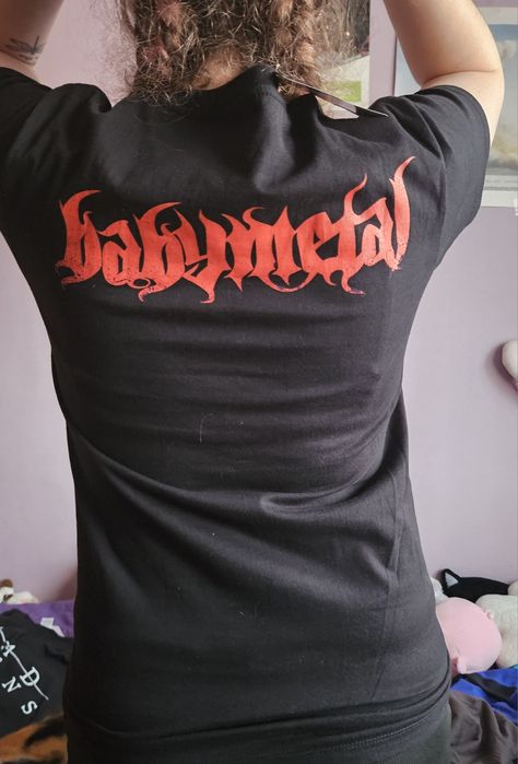 Тениска BABYMETAL с надпис на гърба