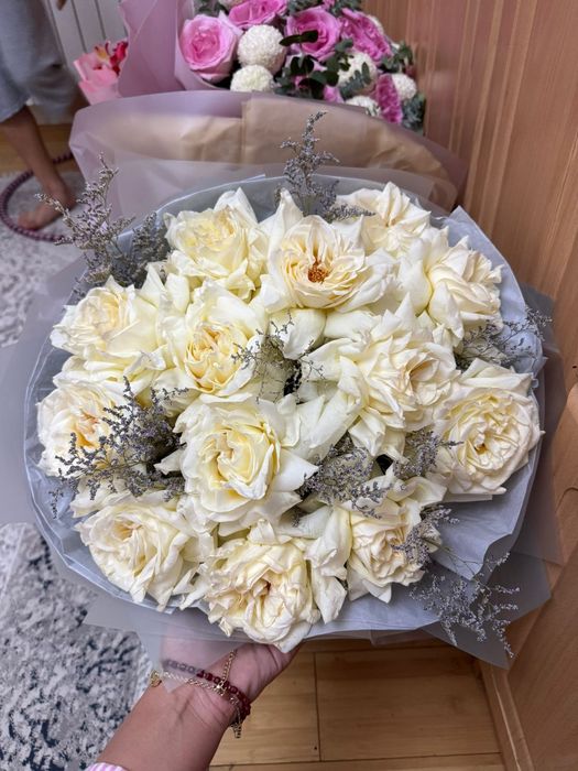 Красивые цветы для красивых девушек