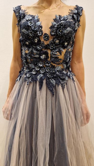 Рокля за абитуриентски бал