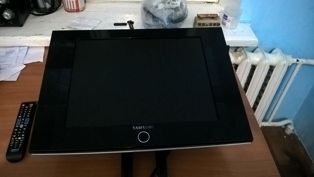 Здравствуйте продам телевизор Самсунг