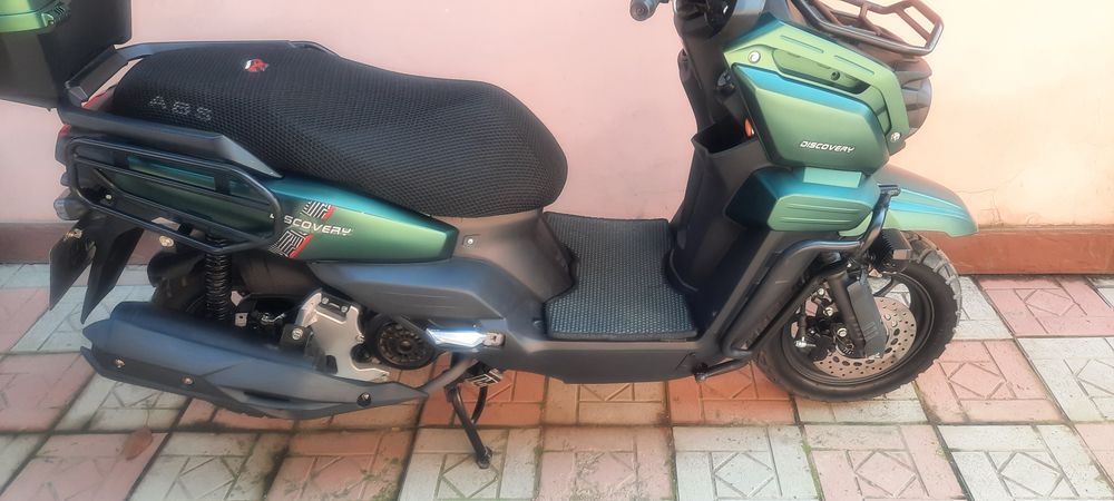 Продам скутер Танк