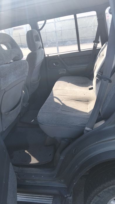 Продам Паджеро2 на полном ходу.