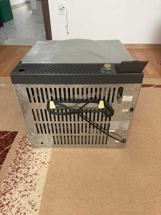 Frigider camping 220w/12v/GPL