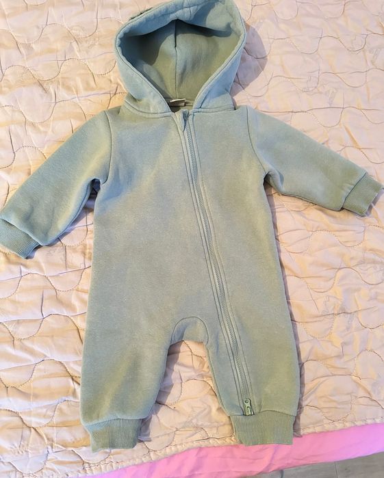 Продам детский комбинезон