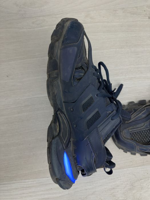 Balenciaga Track 1 (led)