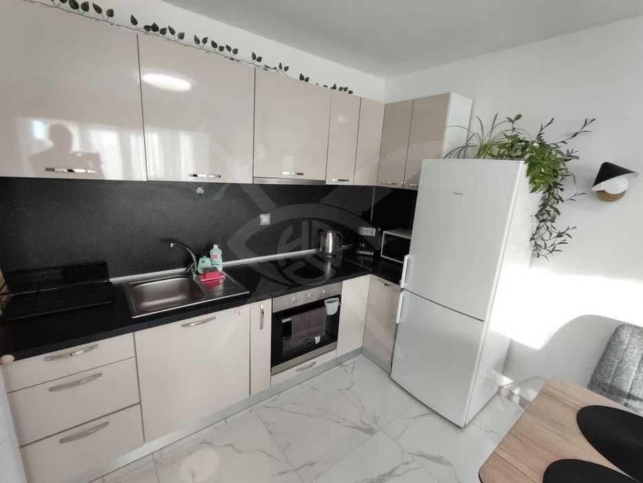 Продава се Двустаен апартамент в Варна, Трошево - 55 кв.м за 1871 €/кв.м - Снимка #1