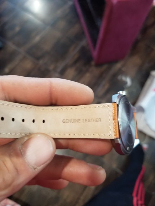 Citizen Eco Drive ръчен часовник
Citizen Eco-Drive.