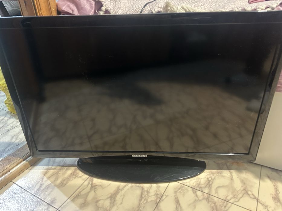 Продам телевизор Samsung