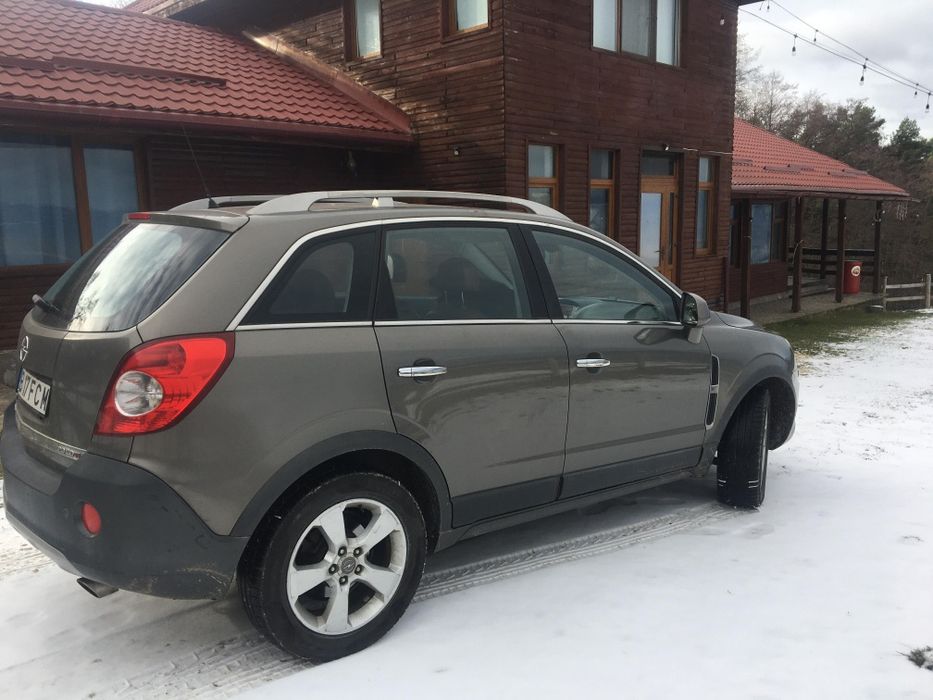 Vând 4X4 Opel Antara 130000 km.