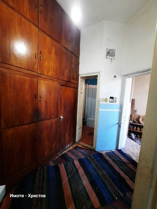 Продава се Етаж от къща в Шумен, Център - 156 кв.м за 769 €/кв.м - Снимка #7