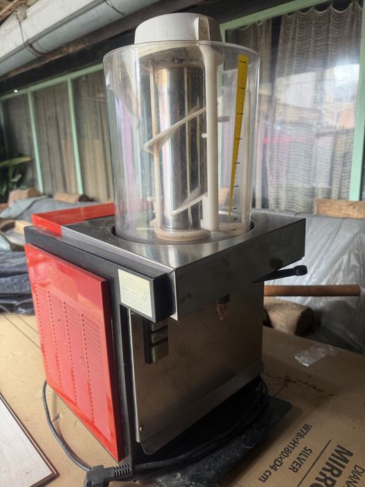 Машина за скрежина