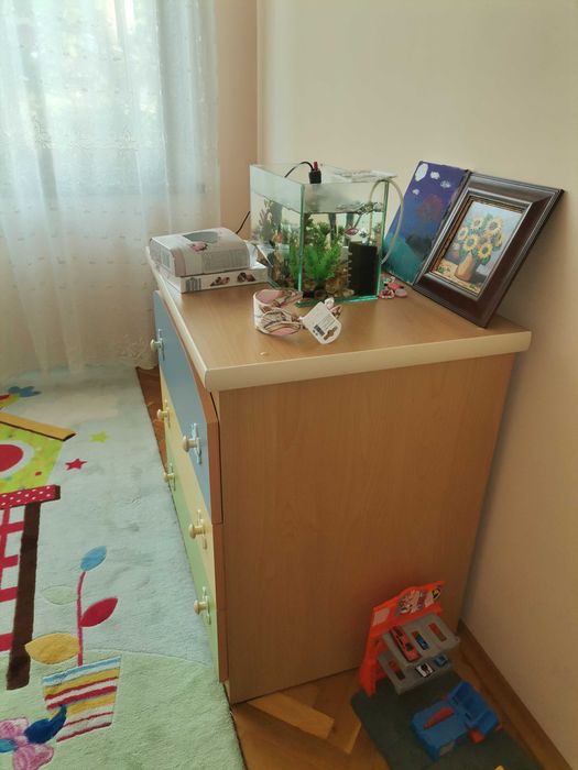 Гардероб, скрин, детско легло обзавеждане за детска стая