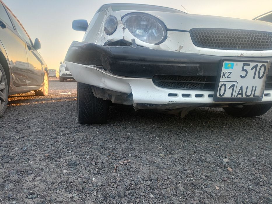 Тойота Королла 1998 года