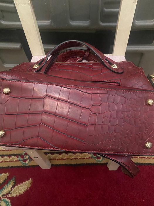 Сумка женская. С двумя ручками.